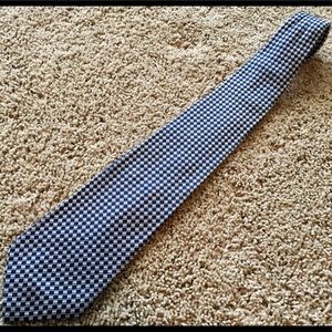 Mens Roundtree & Yorke Navy 3.75”Wide Silk Necktie